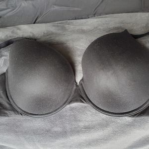 VS Soft Black Body by Victoria Bra